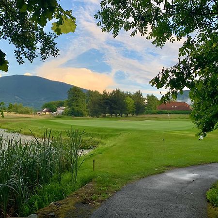 Teehouse Golf Apartment Čeladná Kültér fotó